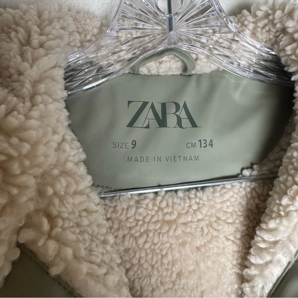 Zara‎ Girls green warm Winter Cream Sherpa lined hood Jacket
